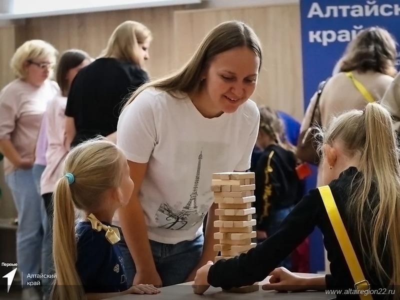 движение первых